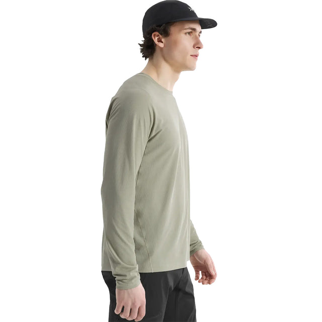 Side, on model