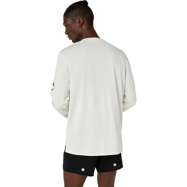 Cream back, on model