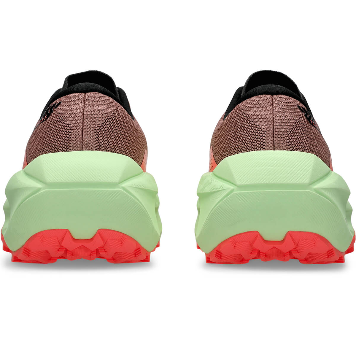 Umeboshi/Black heels, pair