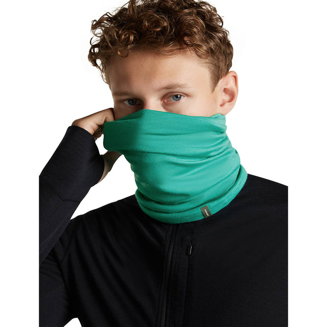 Fresh, being pulled over nose by male model