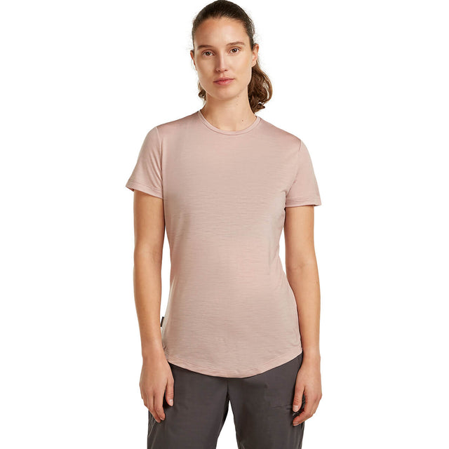 Pink Quartz on model