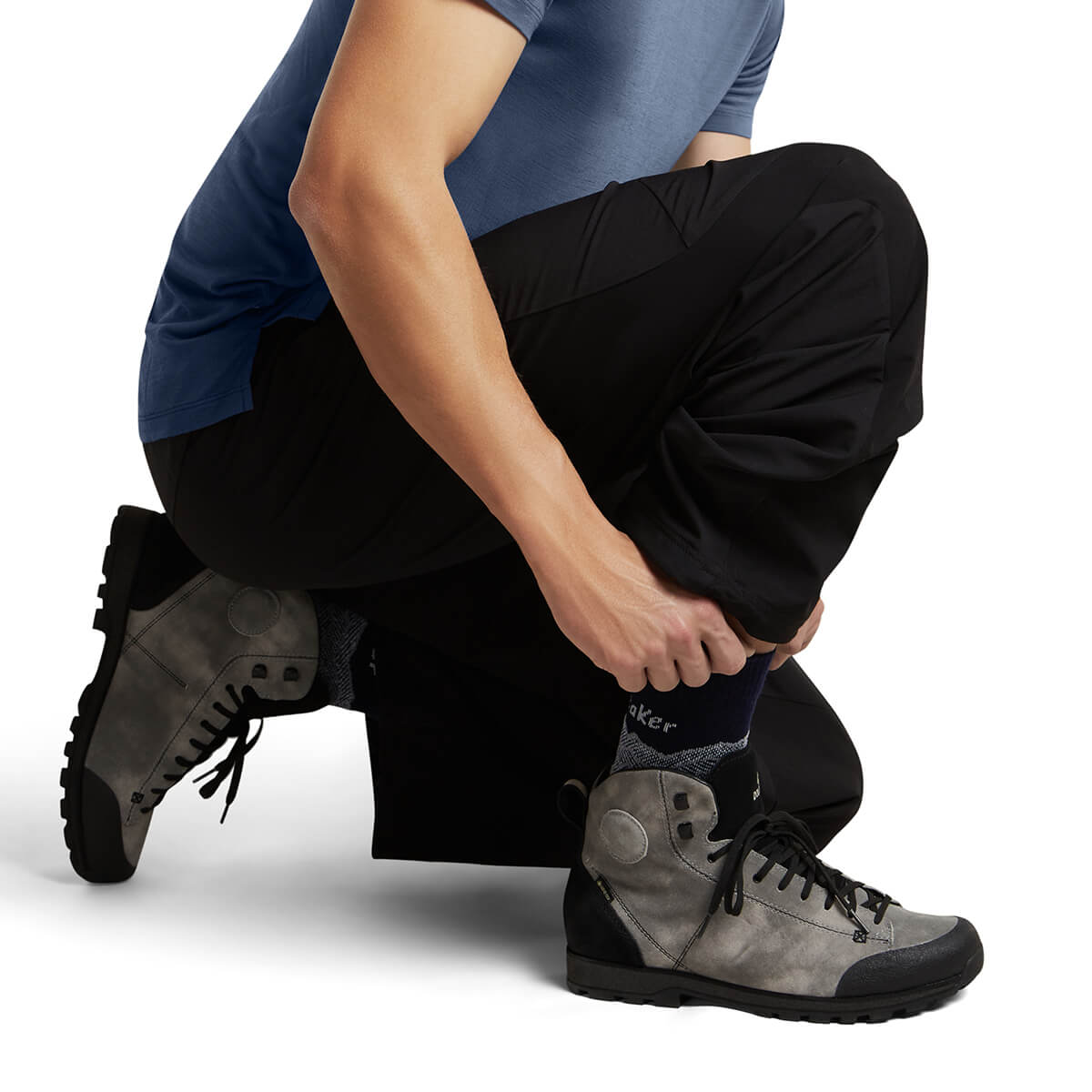 Midnight Navy/Alloy/Snow worn with shoes
