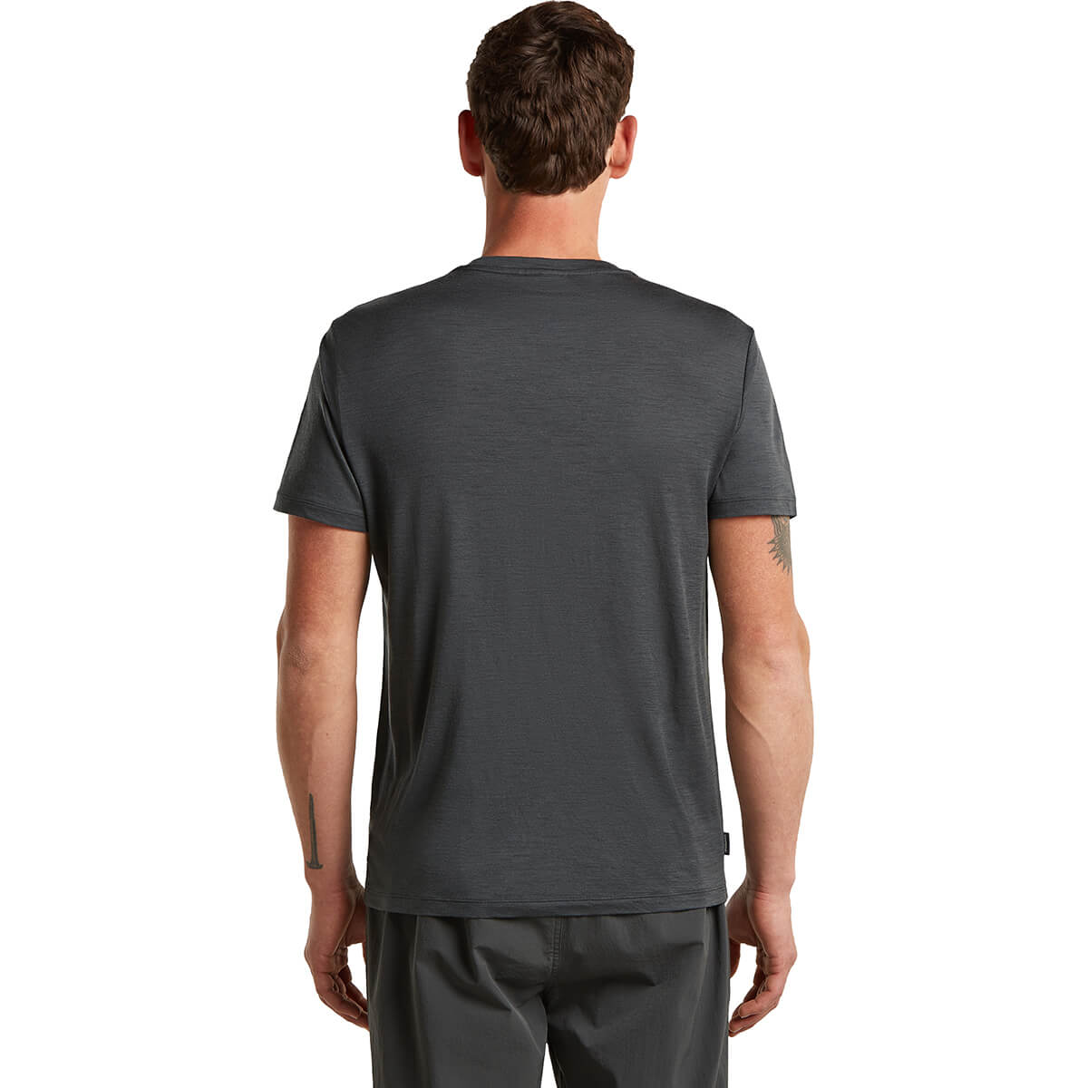 Obsidian back, on model