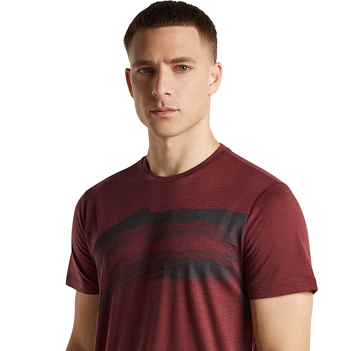 Port, neck and chest graphic detail