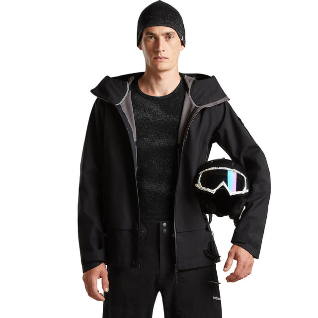 Black/Obsidian, worn under open jacket