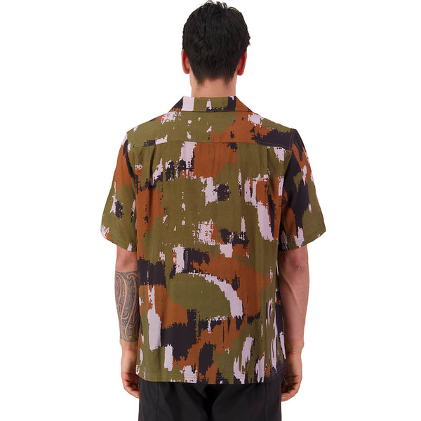Glitch Camo back, on model