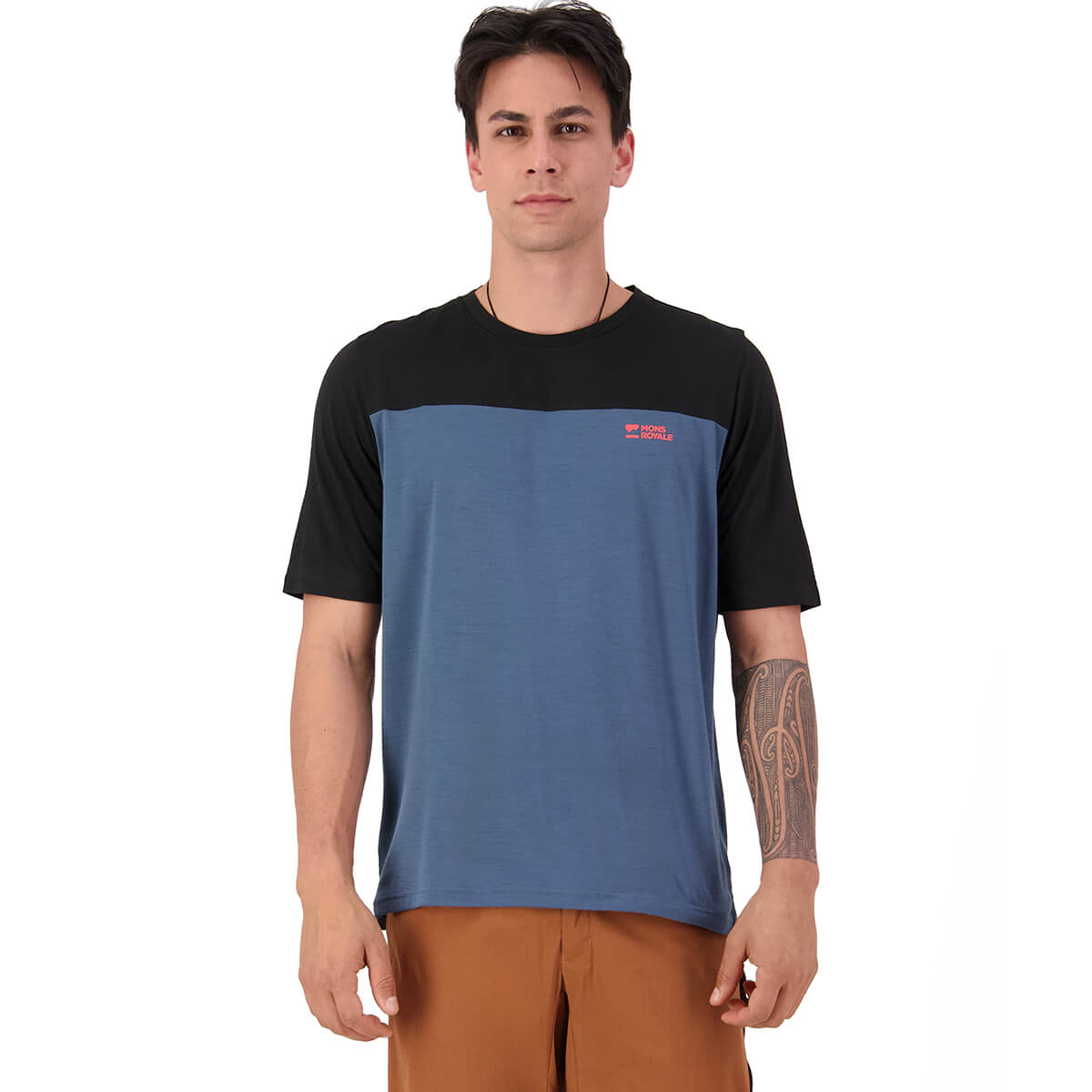 Orian Blue/Black on model