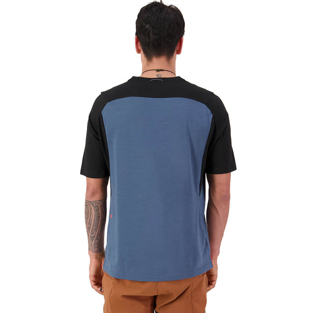 Orian Blue/Black back, on model
