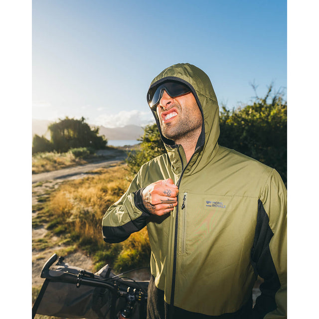 Fern/Black, worn in the outdoors, hood up