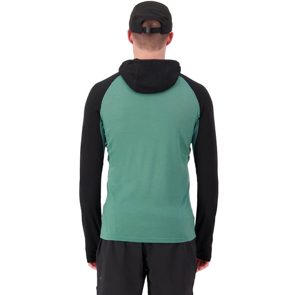 Deep Jade/Black back, on model