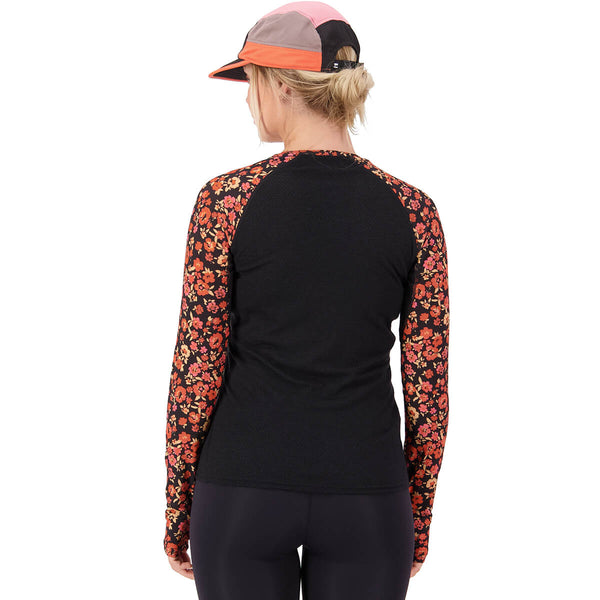 Ditzy Camo/Black back, on model