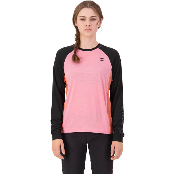 Sun Orange/Flamingo/Black on model