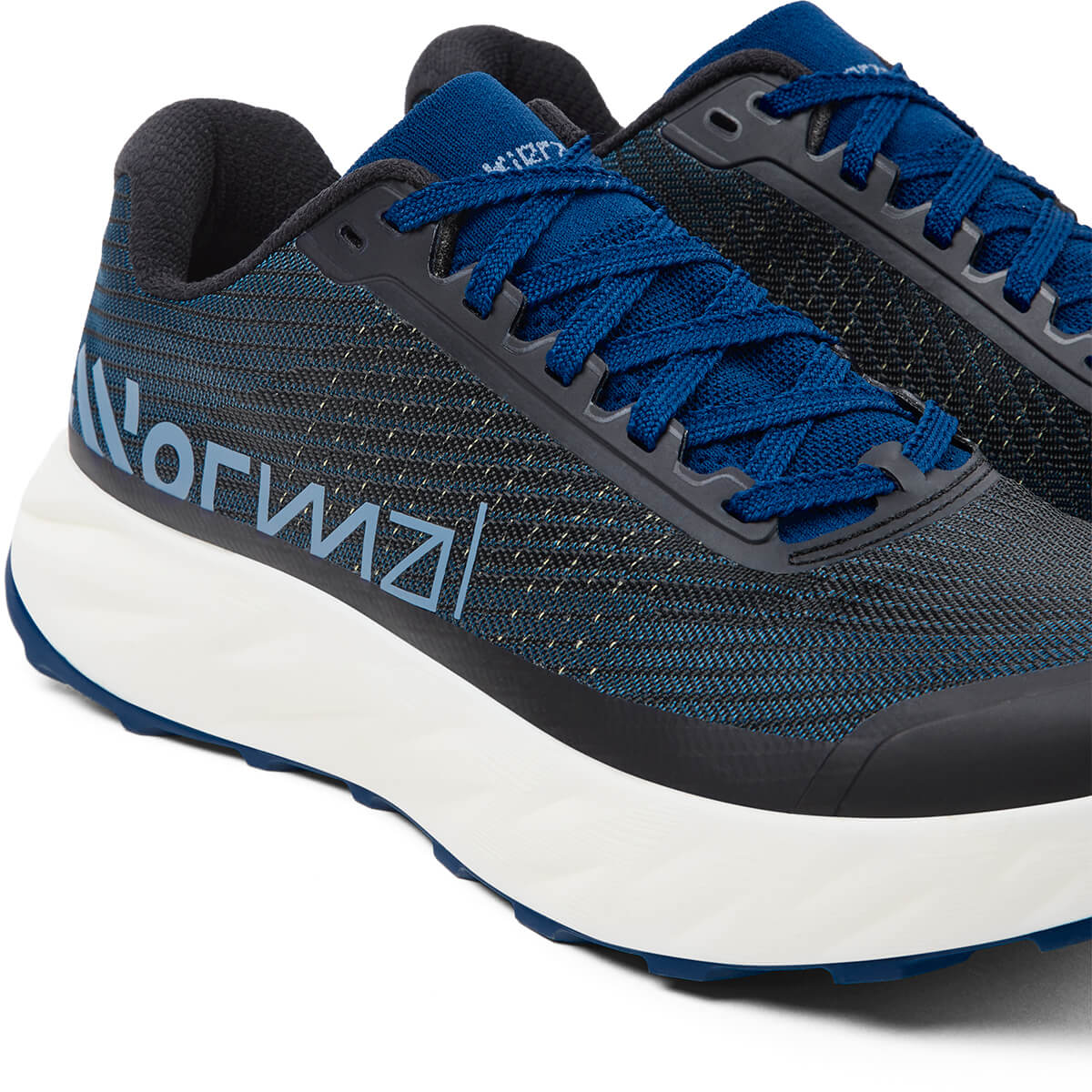 Dark Blue pair, 3/4 top/front view detail