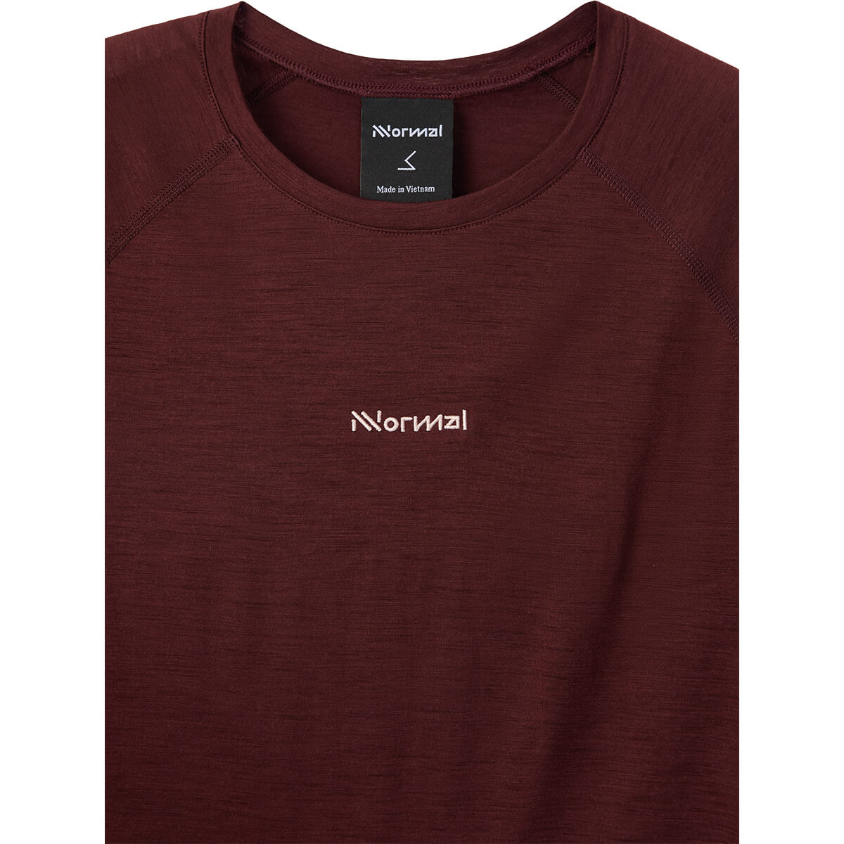 Burgundy chest and neckline detail