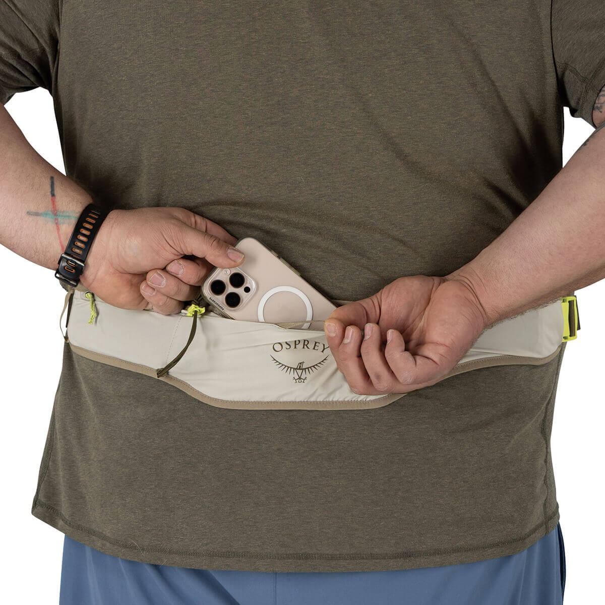 Sandy Grey, phone pocket in use