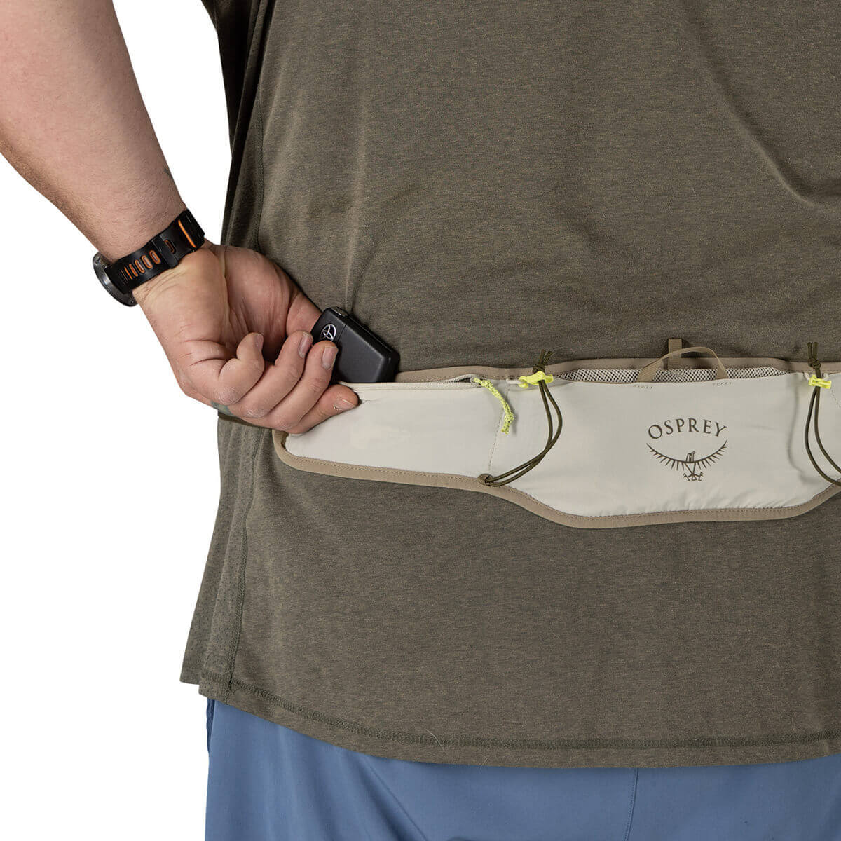 Sandy Grey, left side pocket in use
