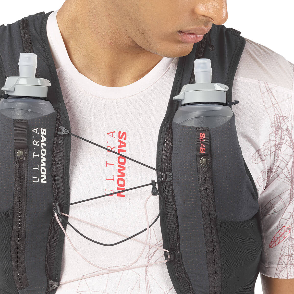 Black, quick access to flasks
