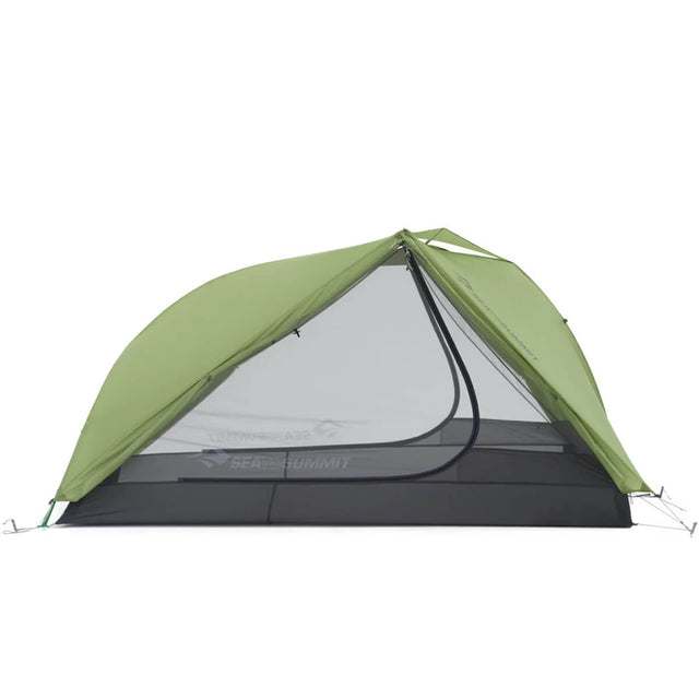 Side on view with fly open on both sides