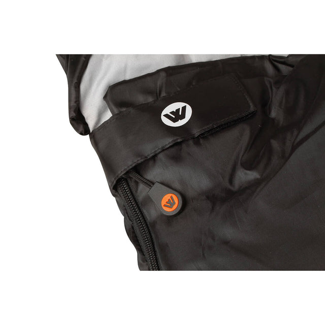 Zip and top tab closure detail