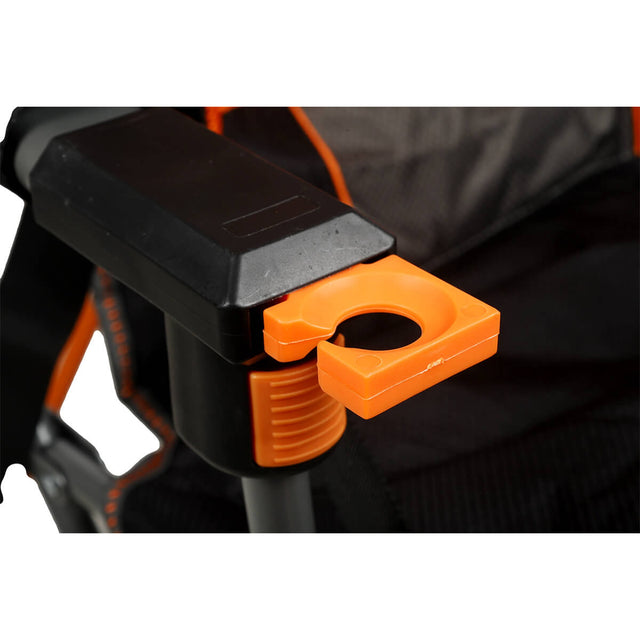 Wine-glass holder on right armrest ready for use