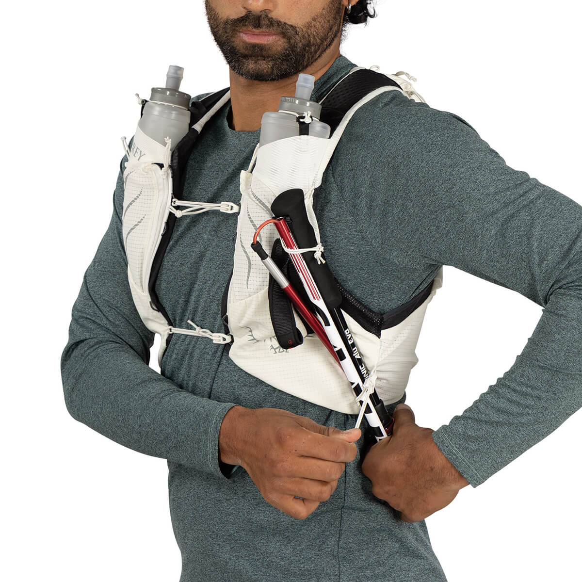 Mystery White attaching poles to the harness