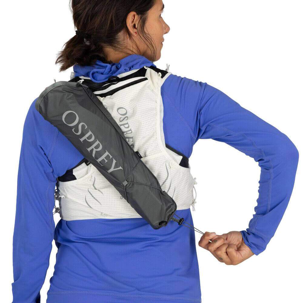 Mystery White adjusting quiver on back