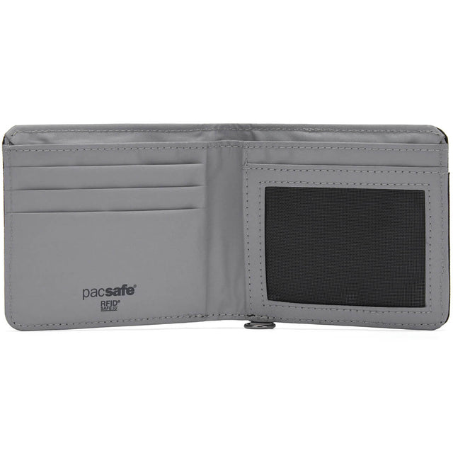 RFIDsafe RFID Blocking Bifold Wallet