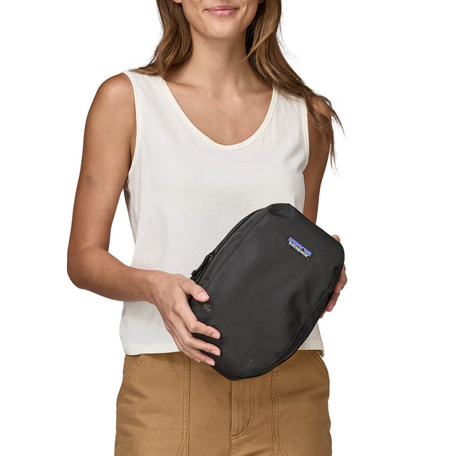 Black Hole 6L Cube